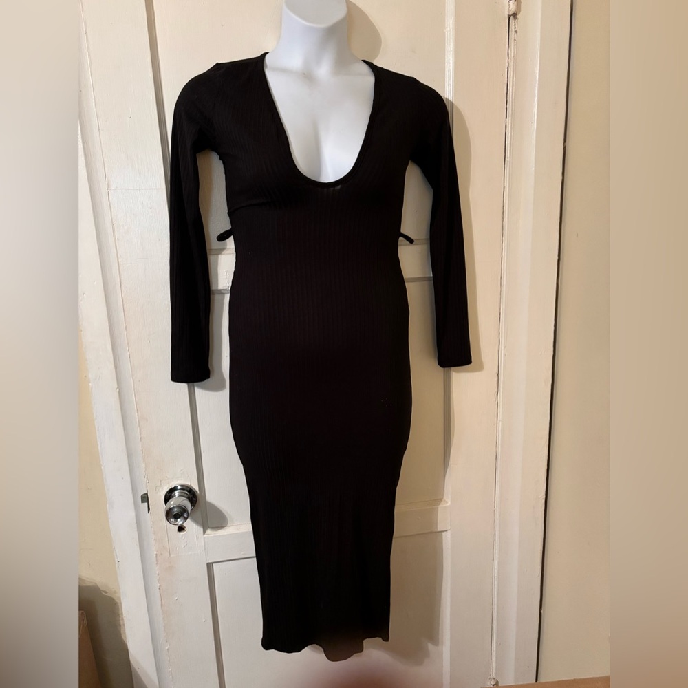 Elegant Black Long Sleeve Dress